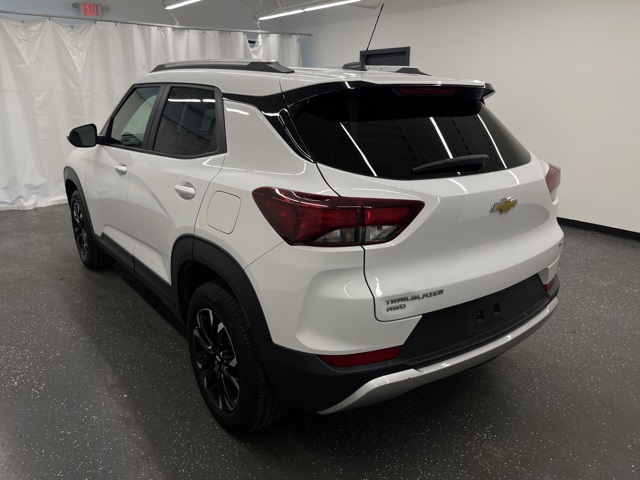 2023 Chevrolet Trailblazer LT photo 3