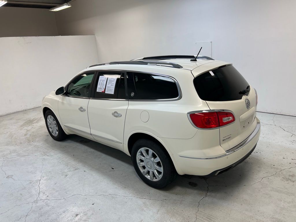 2015 Buick Enclave Leather photo 3