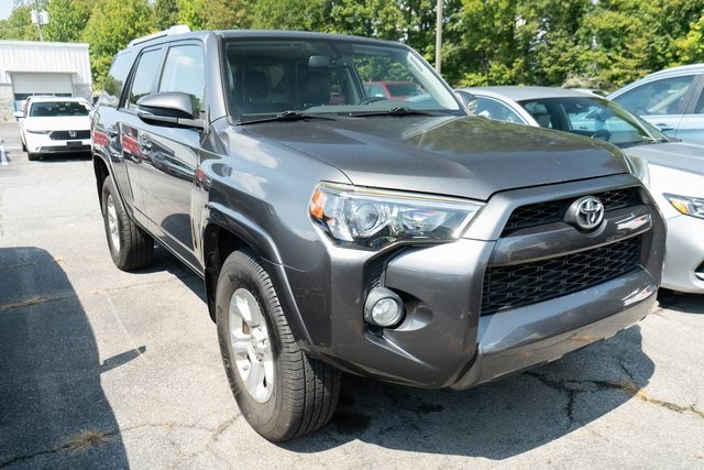 2018 Toyota 4Runner SR5 Premium photo 2