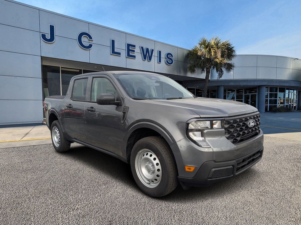 2025 Ford Maverick XL's photo