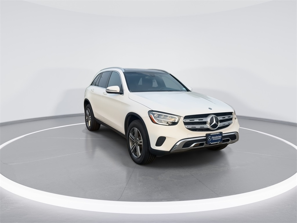 2020 Mercedes Benz GLC 300 4MATIC photo 2