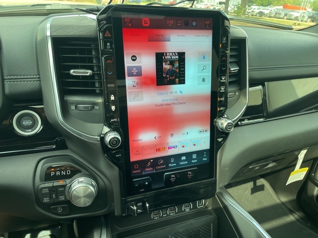 2025 Ram 1500 Laramie photo 10