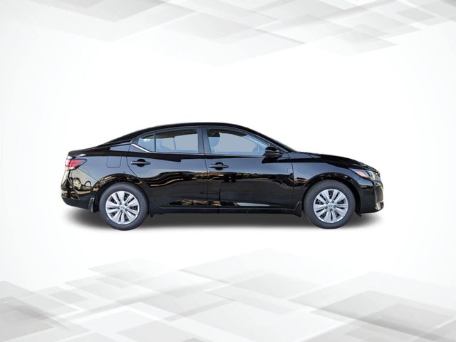 2025 Nissan Sentra S photo 3