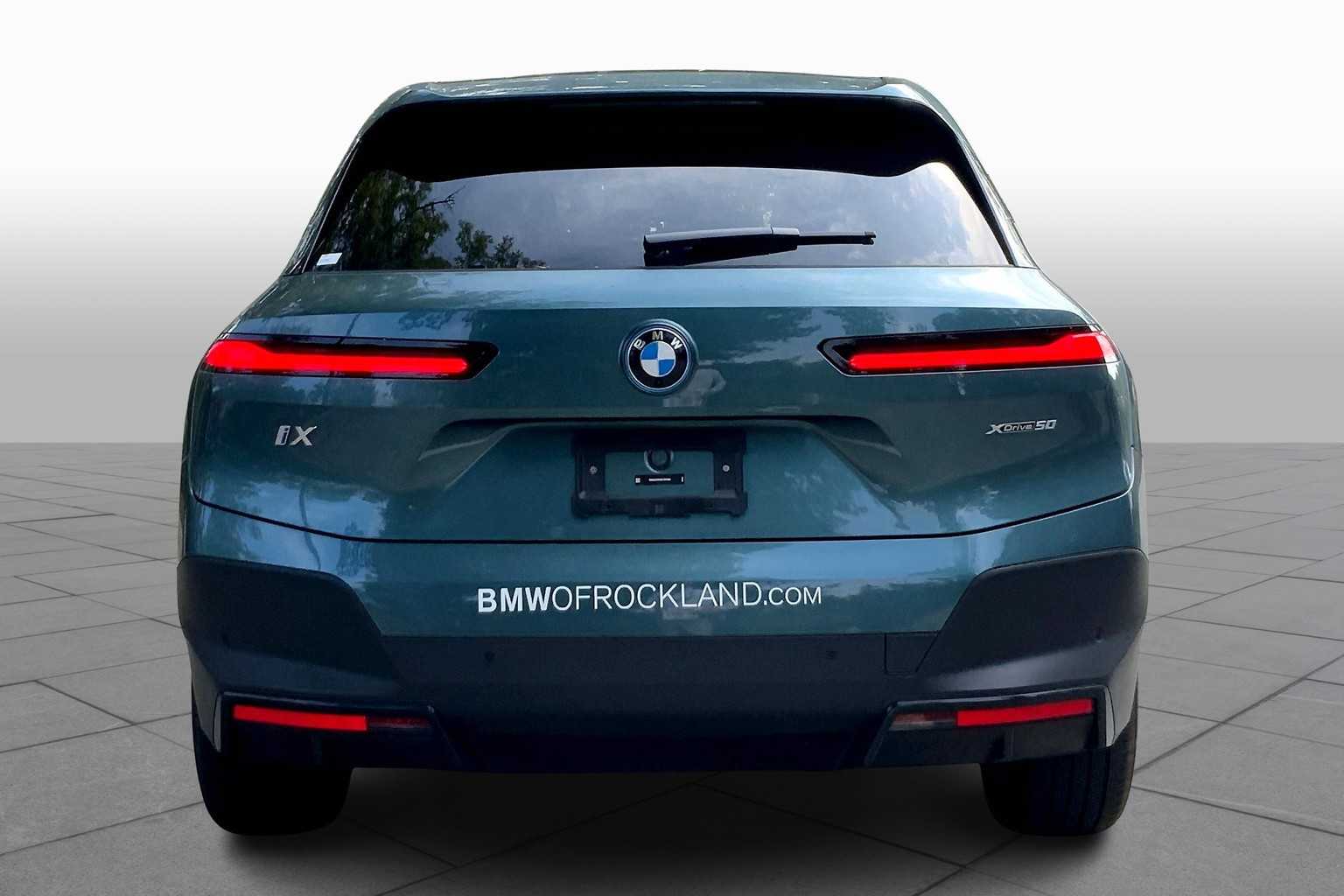 2025 Bmw iX photo 4