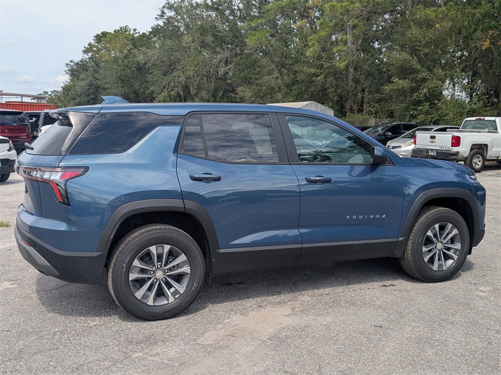 2026 Chevrolet Equinox LT photo 3