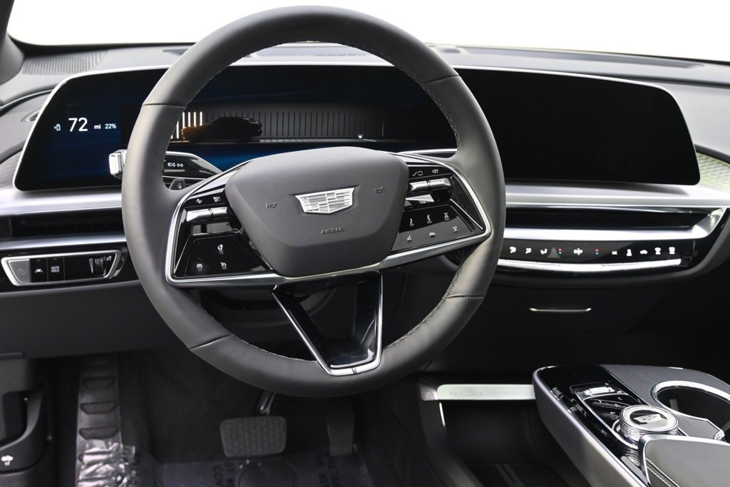 2025 Cadillac Lyriq Sport photo 10