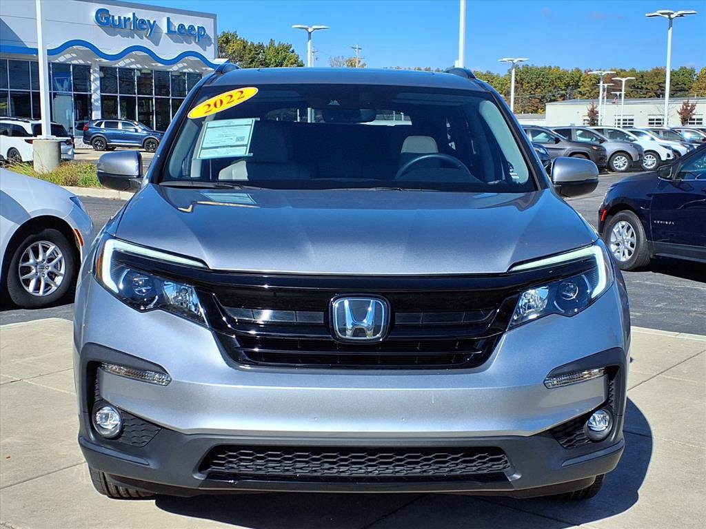 2022 Honda Pilot Special Edition photo 2