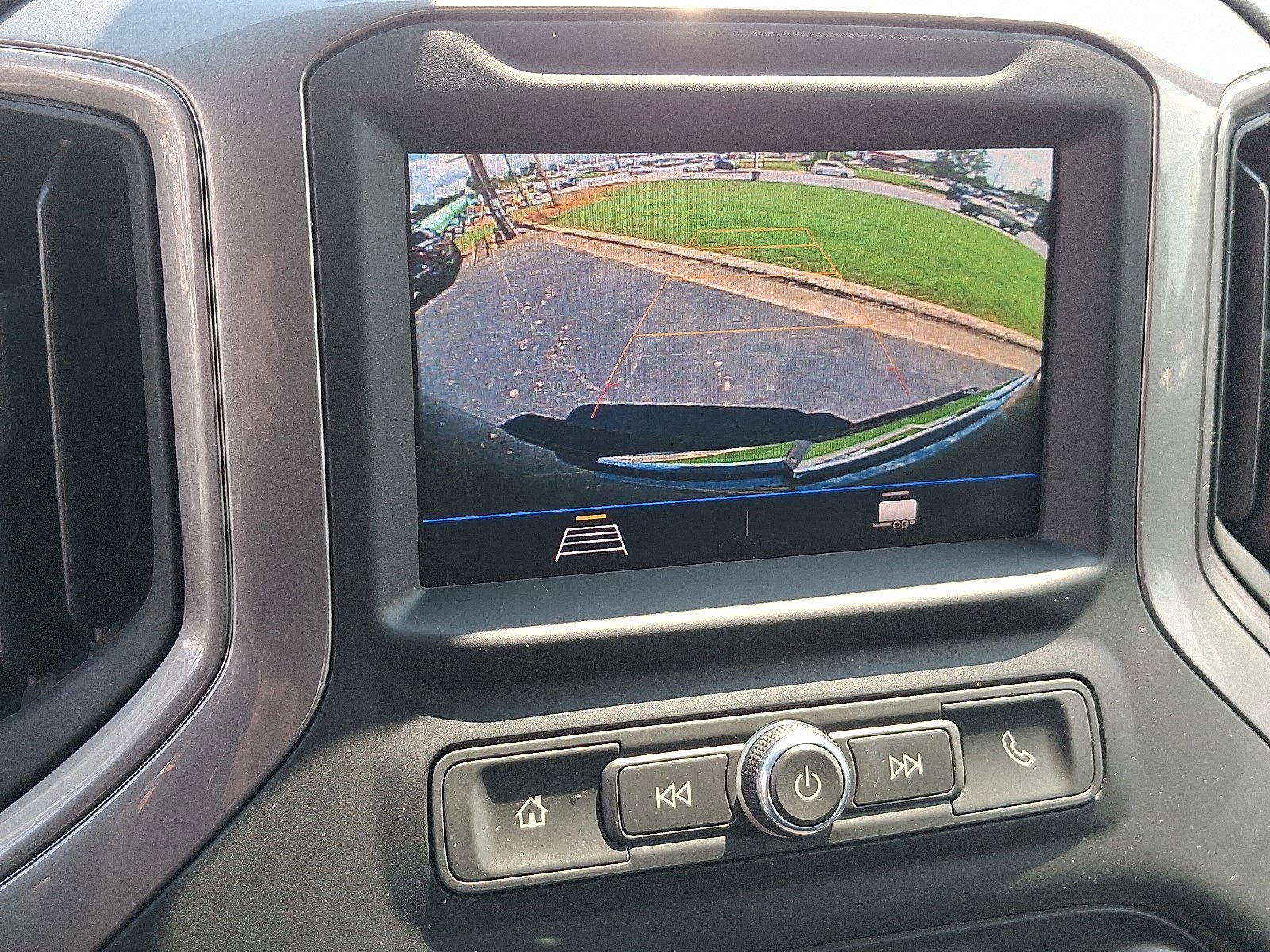 2023 Chevrolet Silverado 2500HD Custom photo 18
