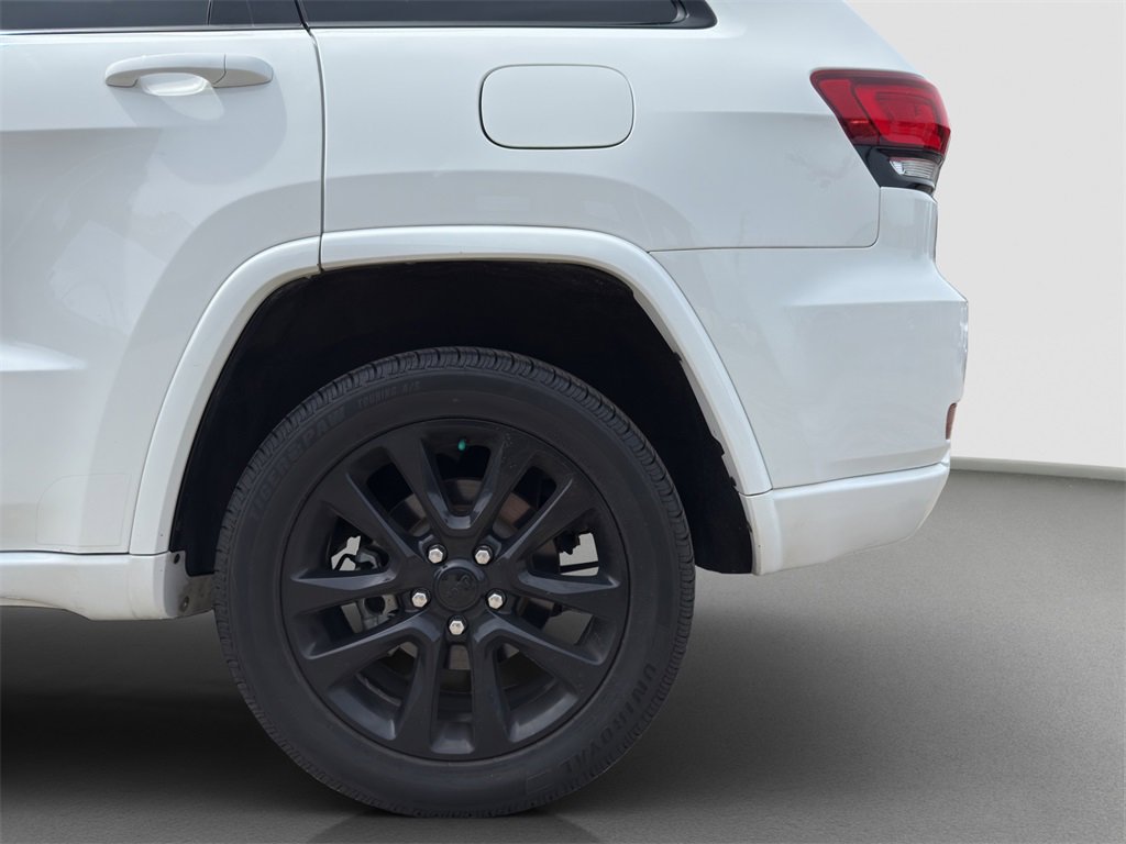 2020 Jeep Grand Cherokee Laredo photo 13