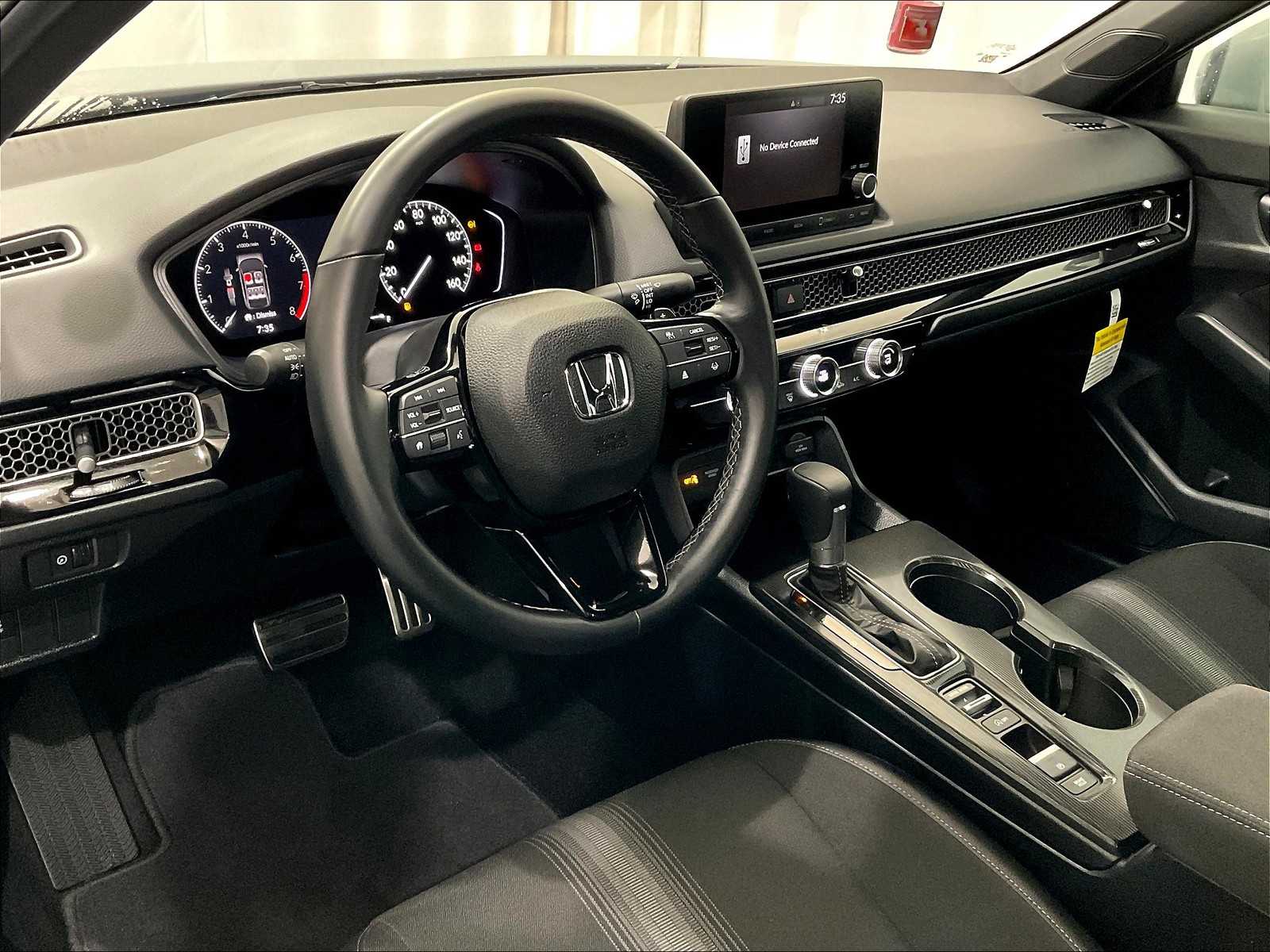 2025 Honda Civic Sport photo 8