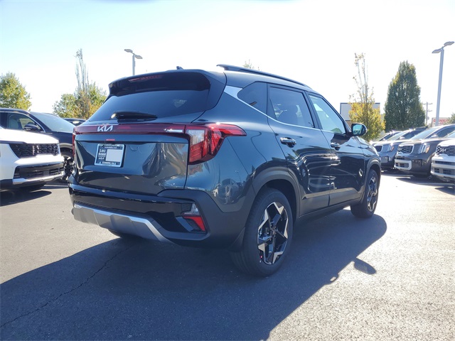2026 Kia Seltos EX photo 3