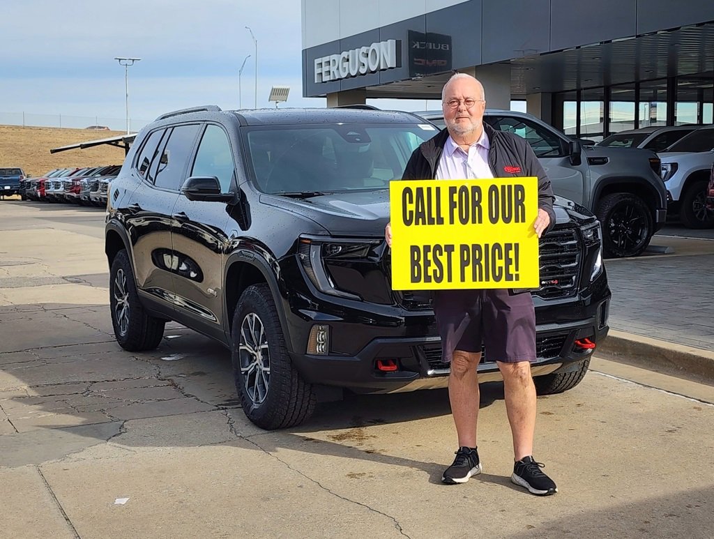 2026 GMC Acadia AT4's photo