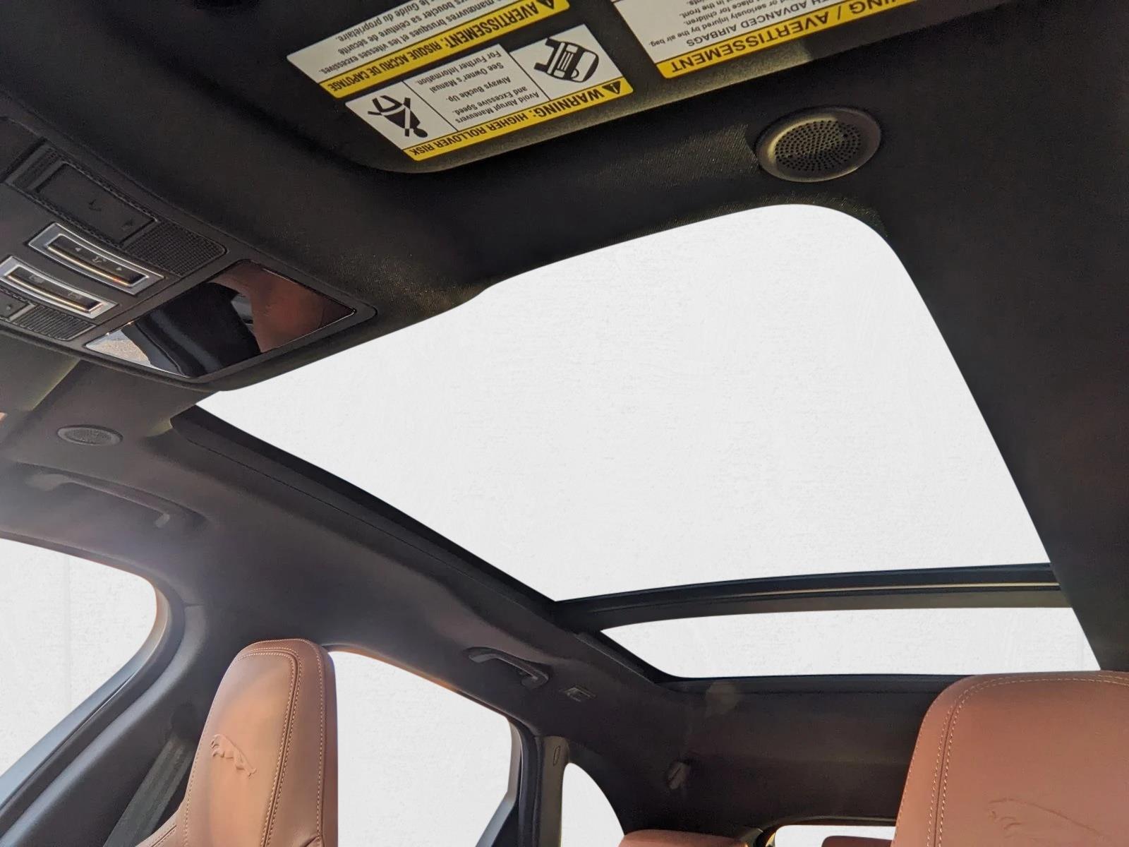 2024 Jaguar F-PACE R-Dynamic S P250 photo 15