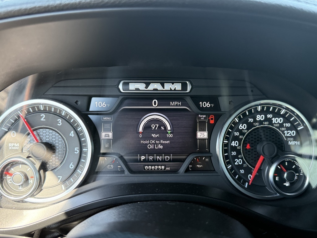 2024 Ram 1500 Laramie photo 14