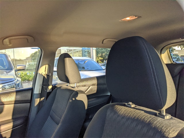 2019 Nissan Rogue S photo 19