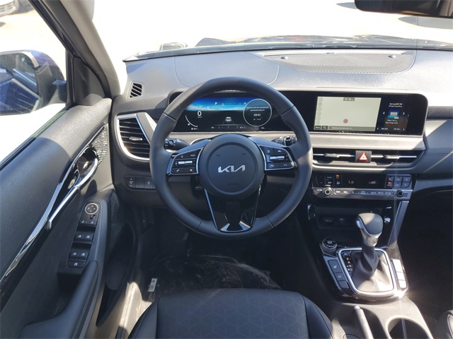 2026 Kia Seltos EX photo 24