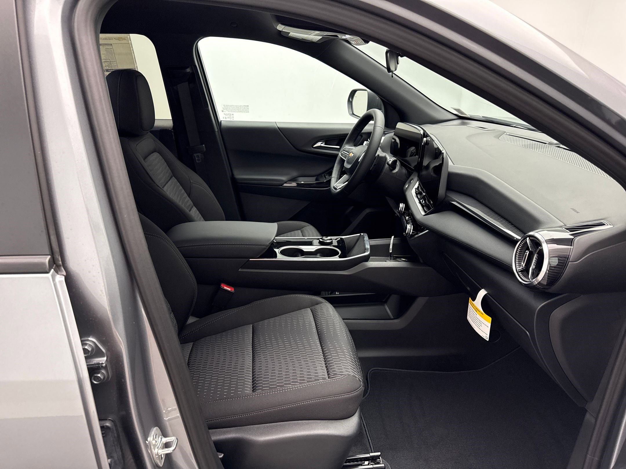 2026 Chevrolet Equinox LT photo 23