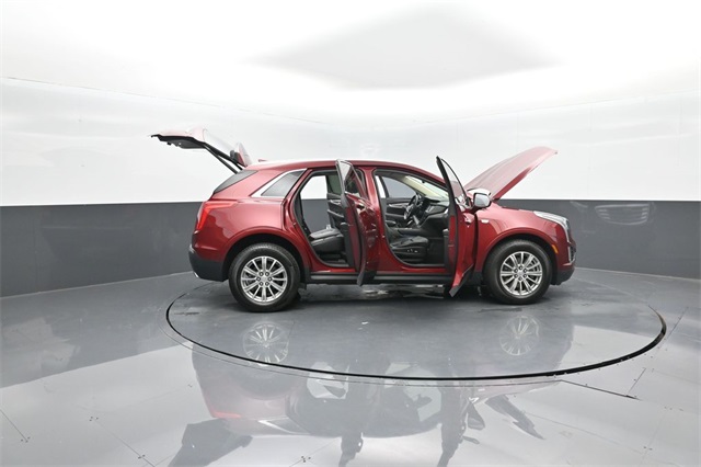 2018 Cadillac XT5 Luxury photo 37
