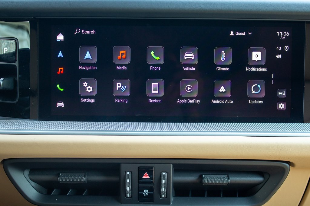 2025 Porsche Cayenne Base photo 13