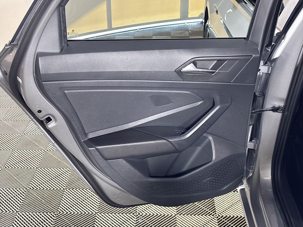 2023 Volkswagen Jetta 1.5T SEL photo 20