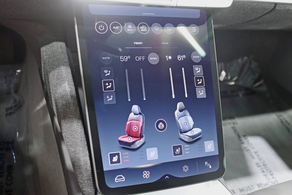 2025 Lucid Air Touring photo 22