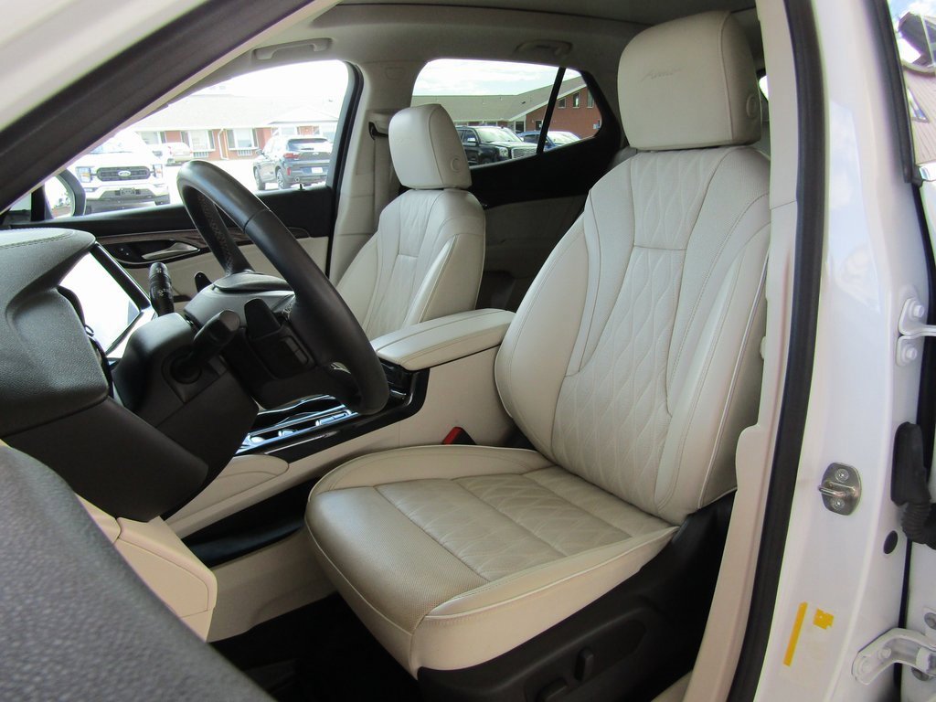 2022 Buick Envision Avenir photo 3