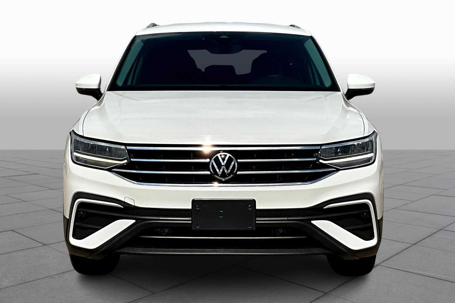 2022 Volkswagen Tiguan SE photo 6