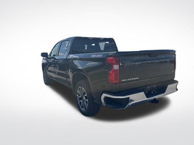 2022 Chevrolet Silverado 1500 LT photo 4