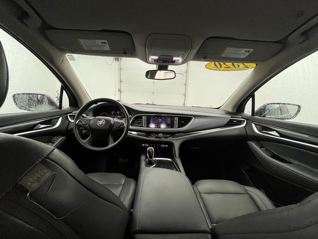 2020 Buick Enclave Preferred photo 2