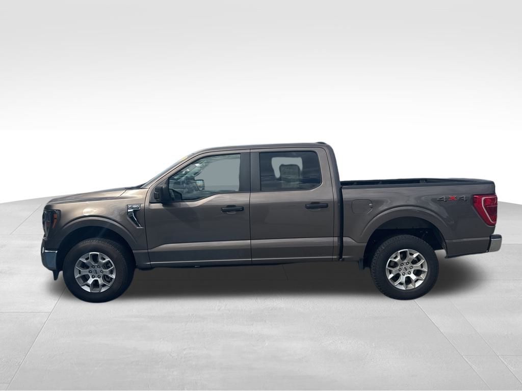 2023 Ford F-150 XLT photo 2