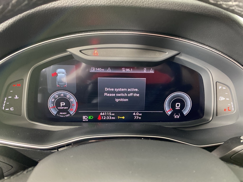 2023 Audi Q7 55 Premium Plus photo 10