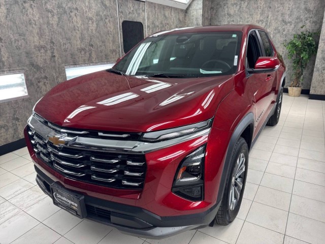 2025 Chevrolet Equinox LT's photo