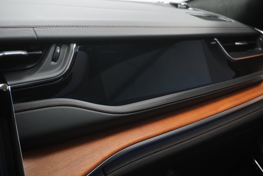 2022 Jeep Grand Cherokee Summit Reserve photo 28