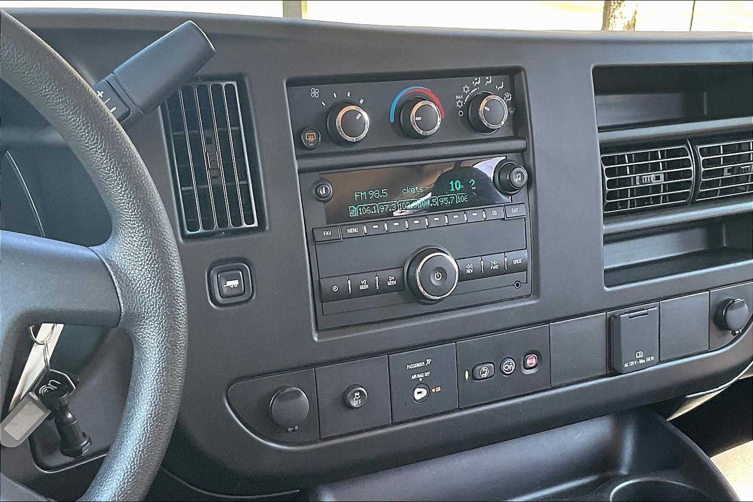 2023 Chevrolet Express LS photo 6