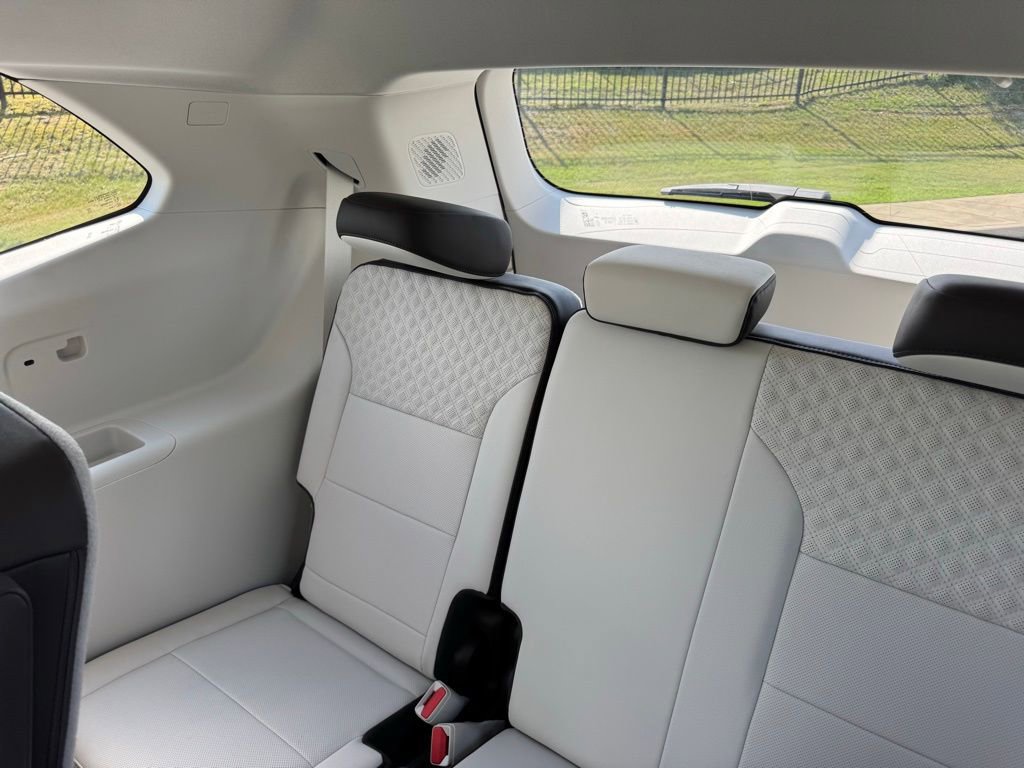 2025 Gmc Acadia Denali photo 20