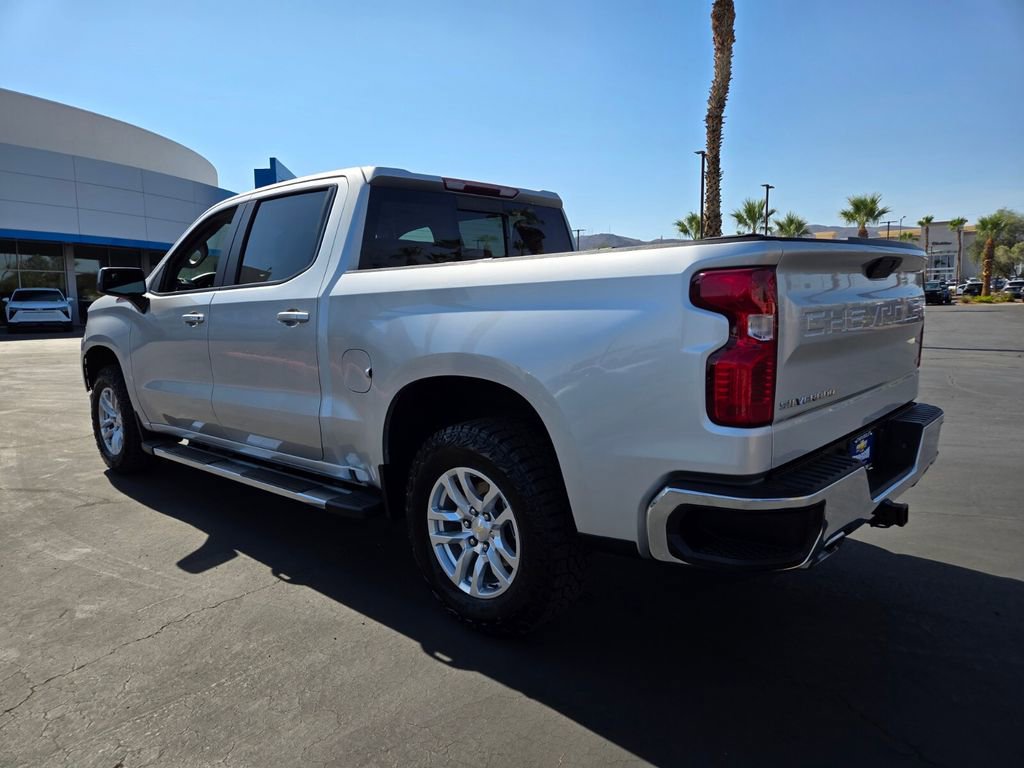 2020 Chevrolet Silverado 1500 LT photo 4