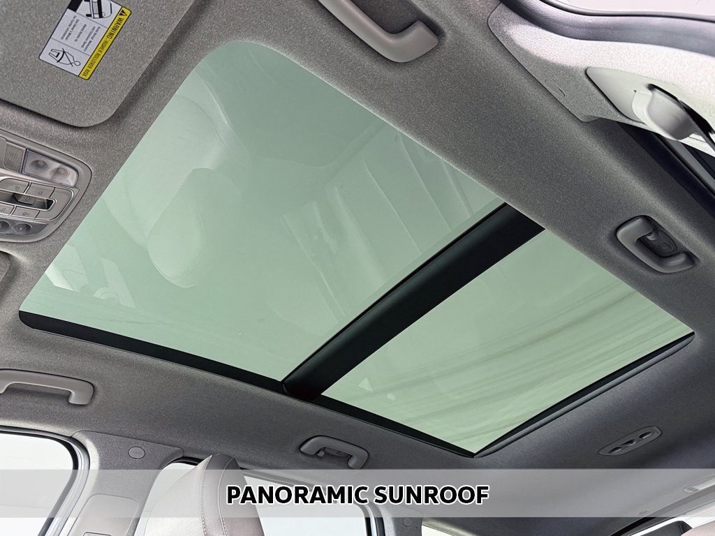 2019 Hyundai Santa Fe Limited photo 2