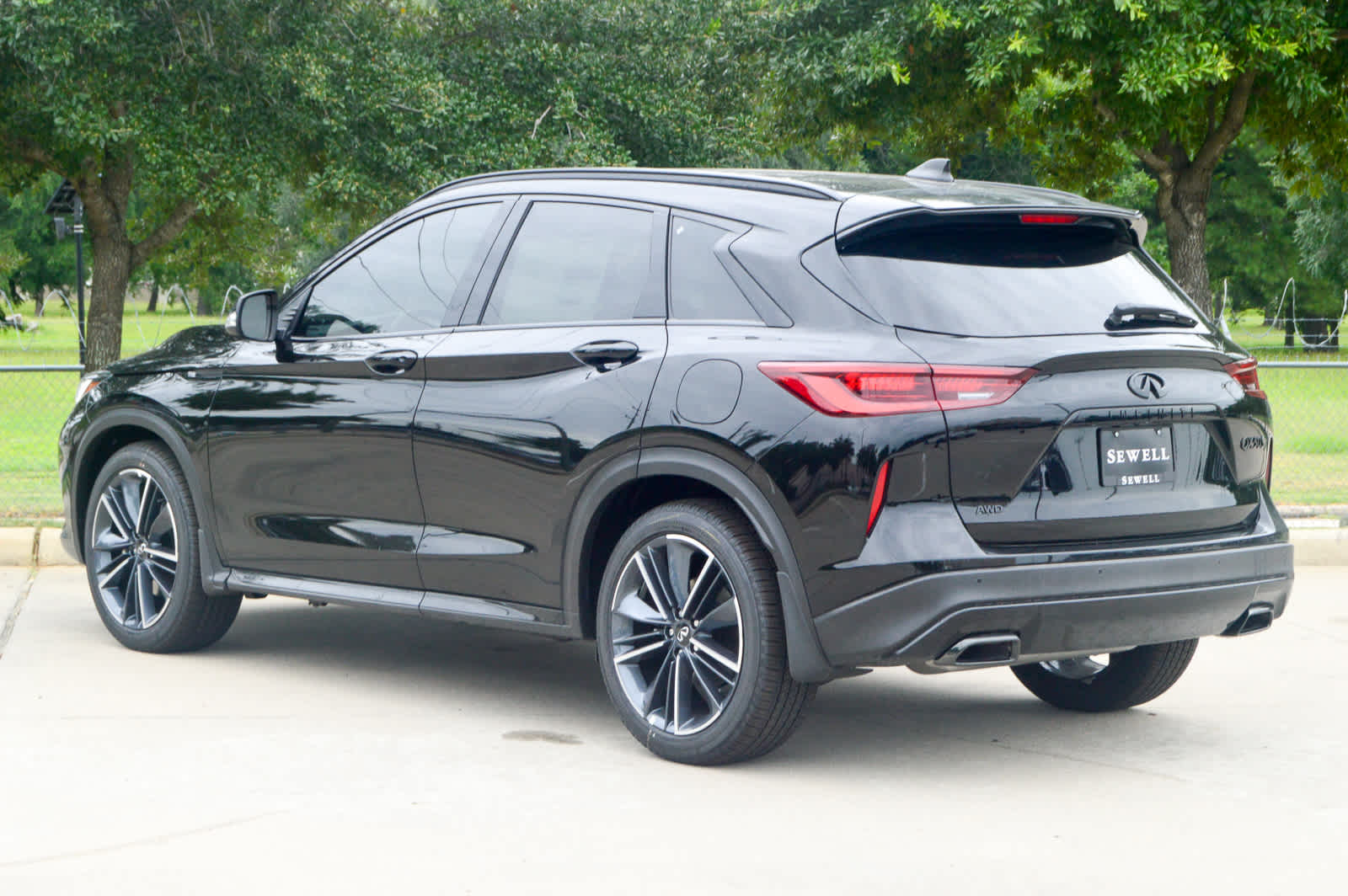 2025 Infiniti QX50 SPORT AWD photo 4