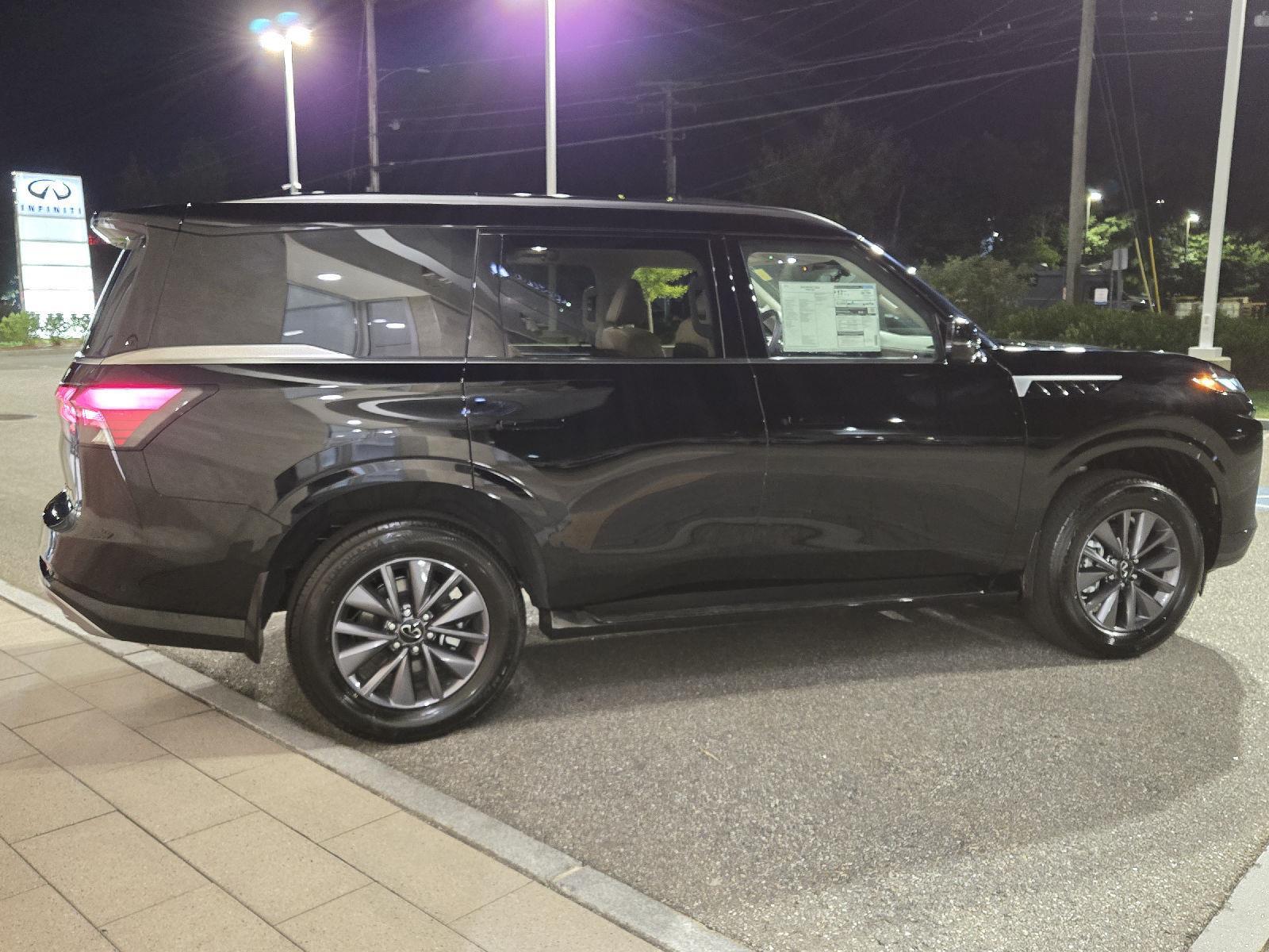 2026 Infiniti QX80 Pure photo 14