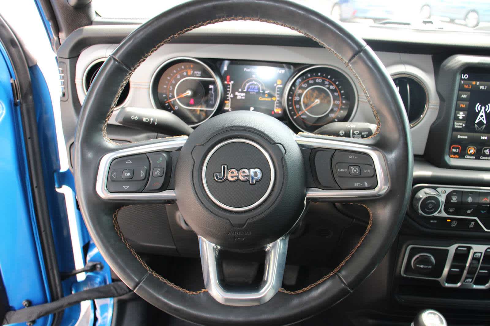 2022 Jeep Gladiator High Altitude photo 18