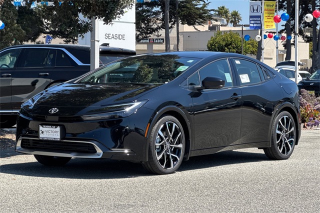 2026 Toyota Prius Plug-in Hybrid XSE Premium photo 8