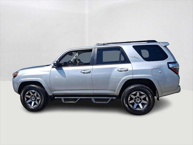 2023 Toyota 4Runner TRD Off-Road photo 9