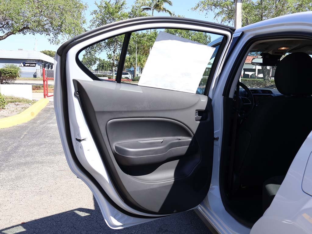 2024 Mitsubishi Mirage G4 ES LE Black Edition photo 22
