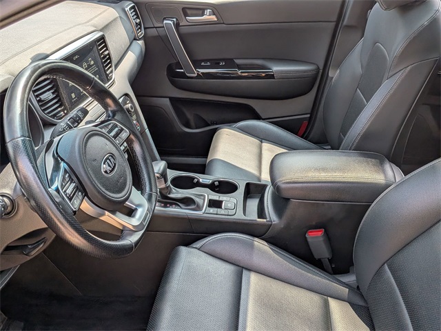 2022 Kia Sportage Nightfall Edition photo 10