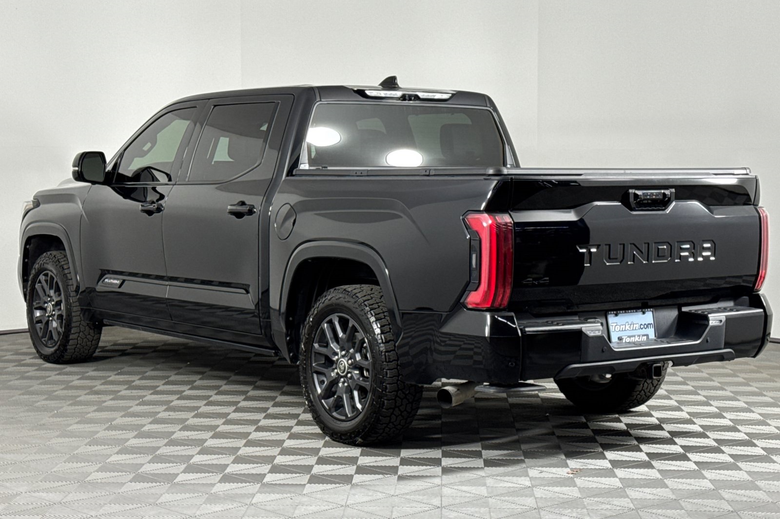 2022 Toyota Tundra Platinum photo 6