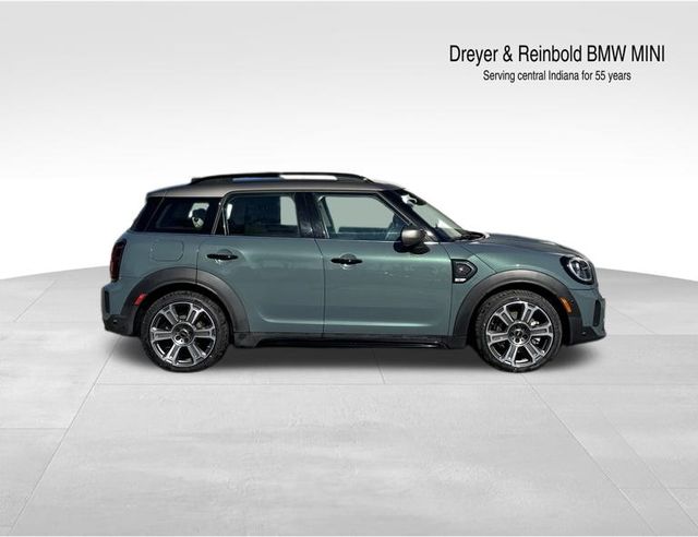 2023 Mini Countryman Iconic photo 2