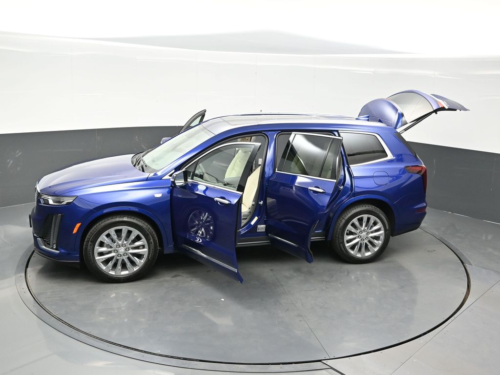 2025 Cadillac XT6 Premium Luxury photo 25