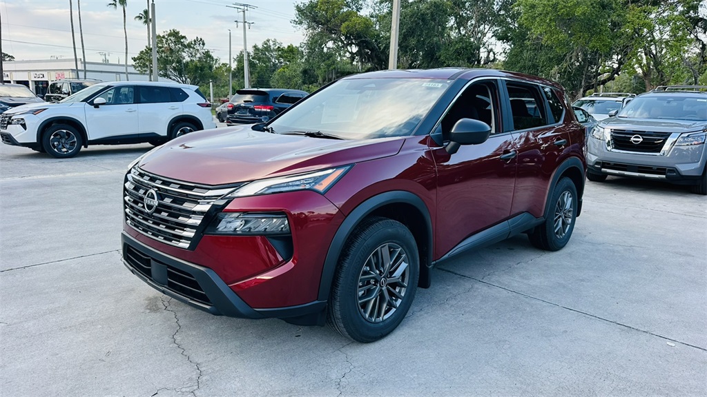 2026 Nissan Rogue S photo 2
