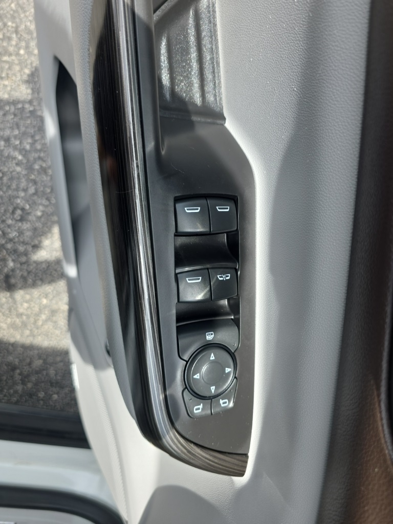 Used 2019 Summit White GMC SLT-1 image 22