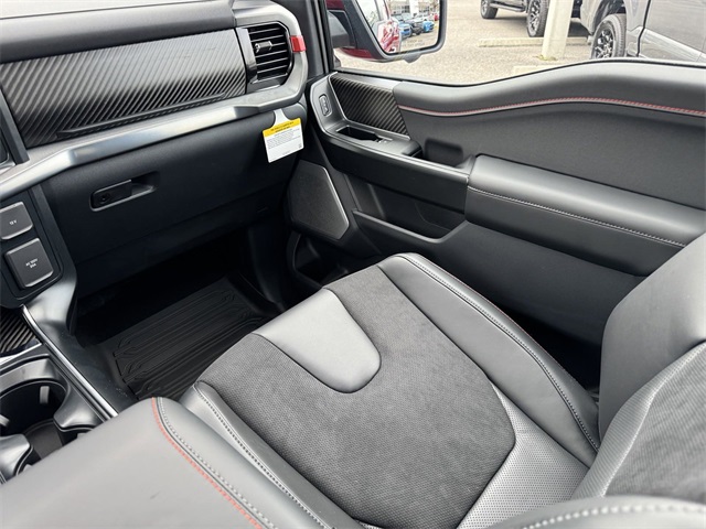 2024 Ford F-150 Raptor photo 14